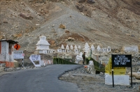 Karakorum_Mtn_border_India_Ladakh.jpg