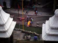 The_Ghats_at_Pashupatinath_2.jpg