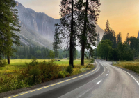 Sunrise_in_Yosemite_Valley_DawnDingee.jpg