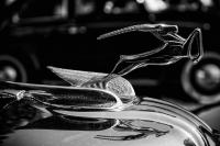 Chrysler_Imperial_Ornament_Scott_Whalen.jpg