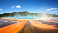 Grand_Prismatic_Spring_DawnDingee.jpg