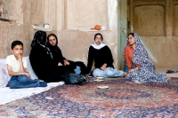 Rug_Weavers_Family_Iran_Wendy_Summer.jpeg